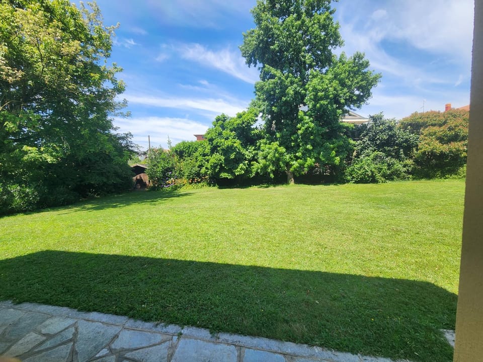 Garden, Garden view