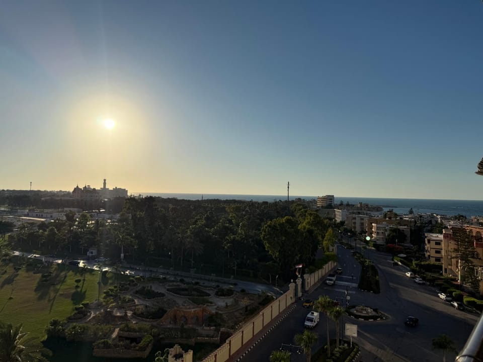 Sea View Luxury 3-Bedroom Apartment Overlooking King Farouk Palace Maamoura Beach Montaza إطلالة بحر شقة فاخرة 3 غرف نوم تطل على قصر الملك فاروق المعمورة المنتزه Apartment in Alexandria