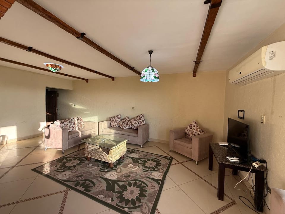 Sea View Luxury 3-Bedroom Apartment Overlooking King Farouk Palace Maamoura Beach Montaza إطلالة بحر شقة فاخرة 3 غرف نوم تطل على قصر الملك فاروق المعمورة المنتزه Apartment in Alexandria