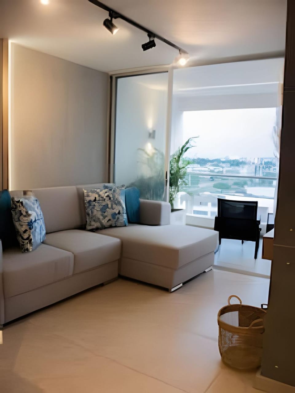 Bird's eye view, Living room, City view, Mountain view, Street view