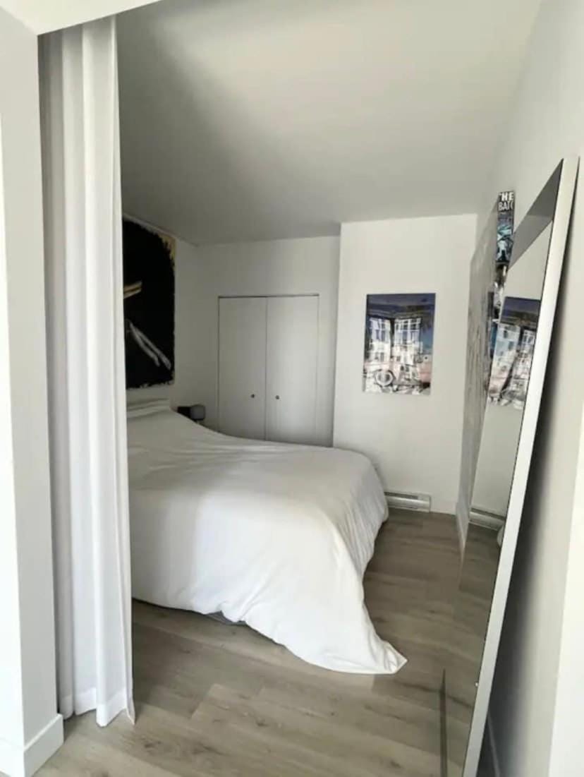 Loft moderne au coeur de Montreal Apartment in Montreal