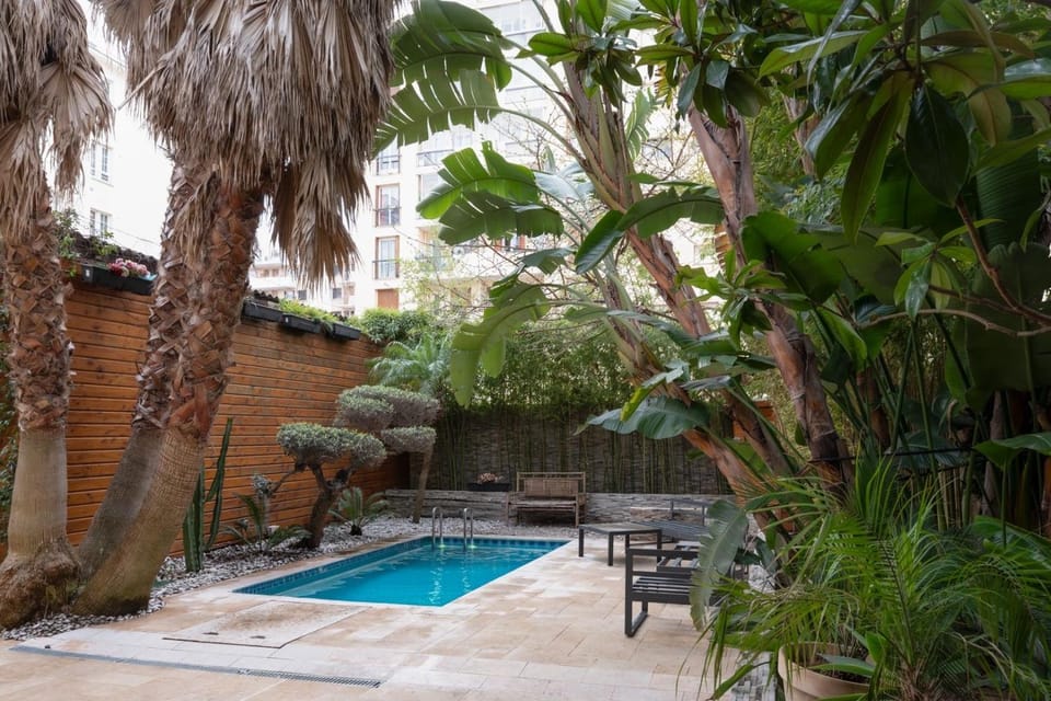 Eden Housse Villa, pool, 2 min to beaches House in Antibes