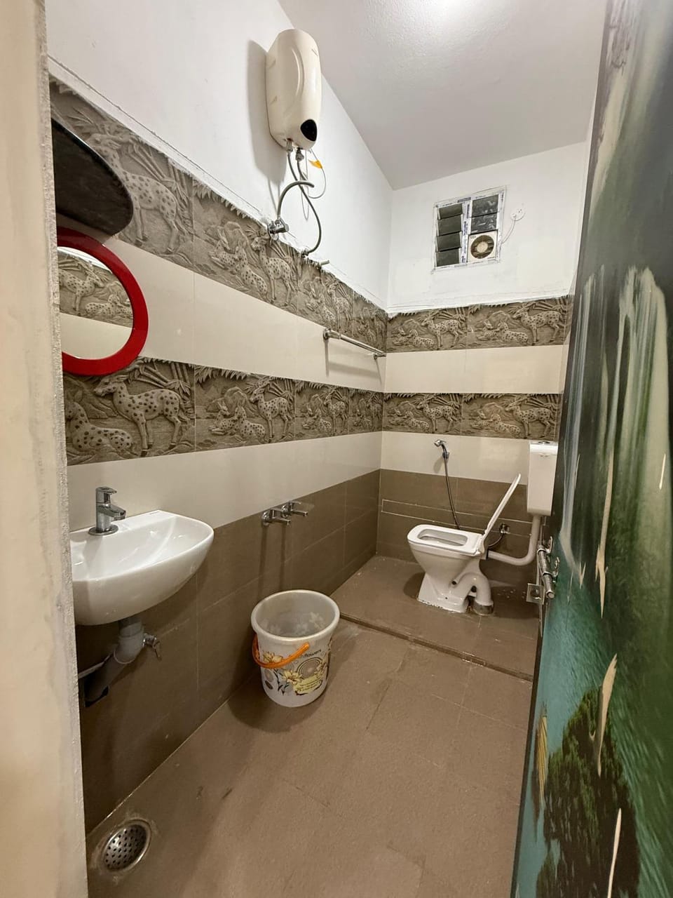 Rishi Residency Hotel in Sri Lanka