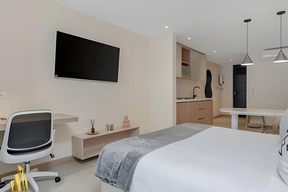 Solei Loft 303 - Loft Moderno en Poblado con AC Apartment in Medellin