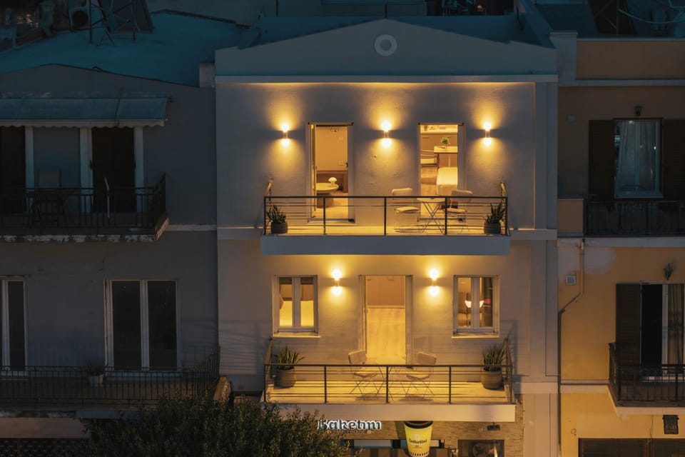 Property building, Facade/entrance