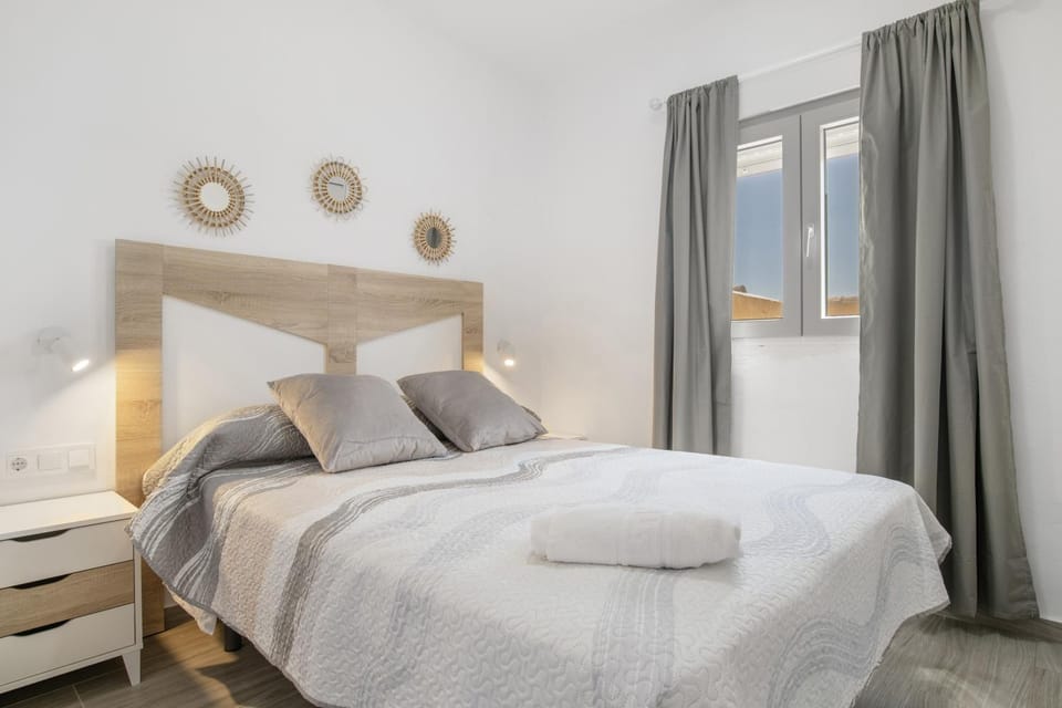 Living room, Bedroom