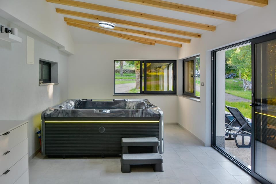 Hot Tub, View (from property/room), sunbed