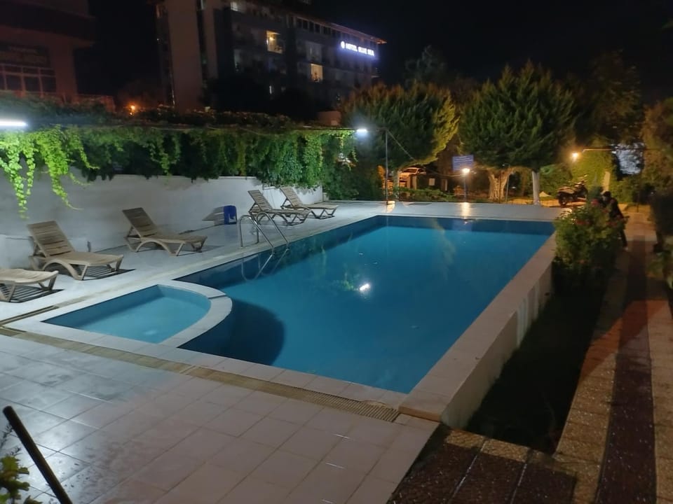 Kadınlar denizine 100 metre Apartment in Kusadasi