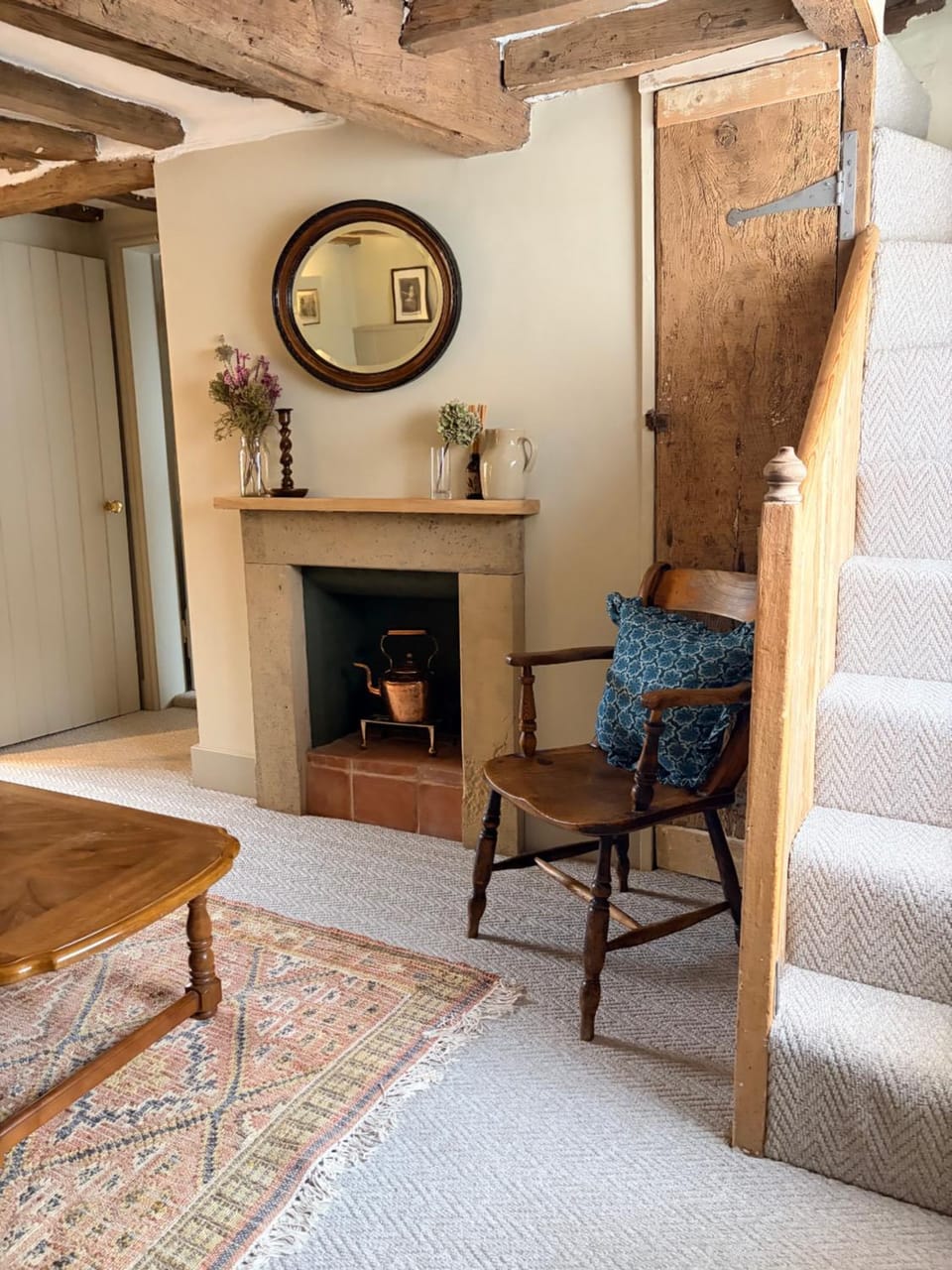Living room, fireplace