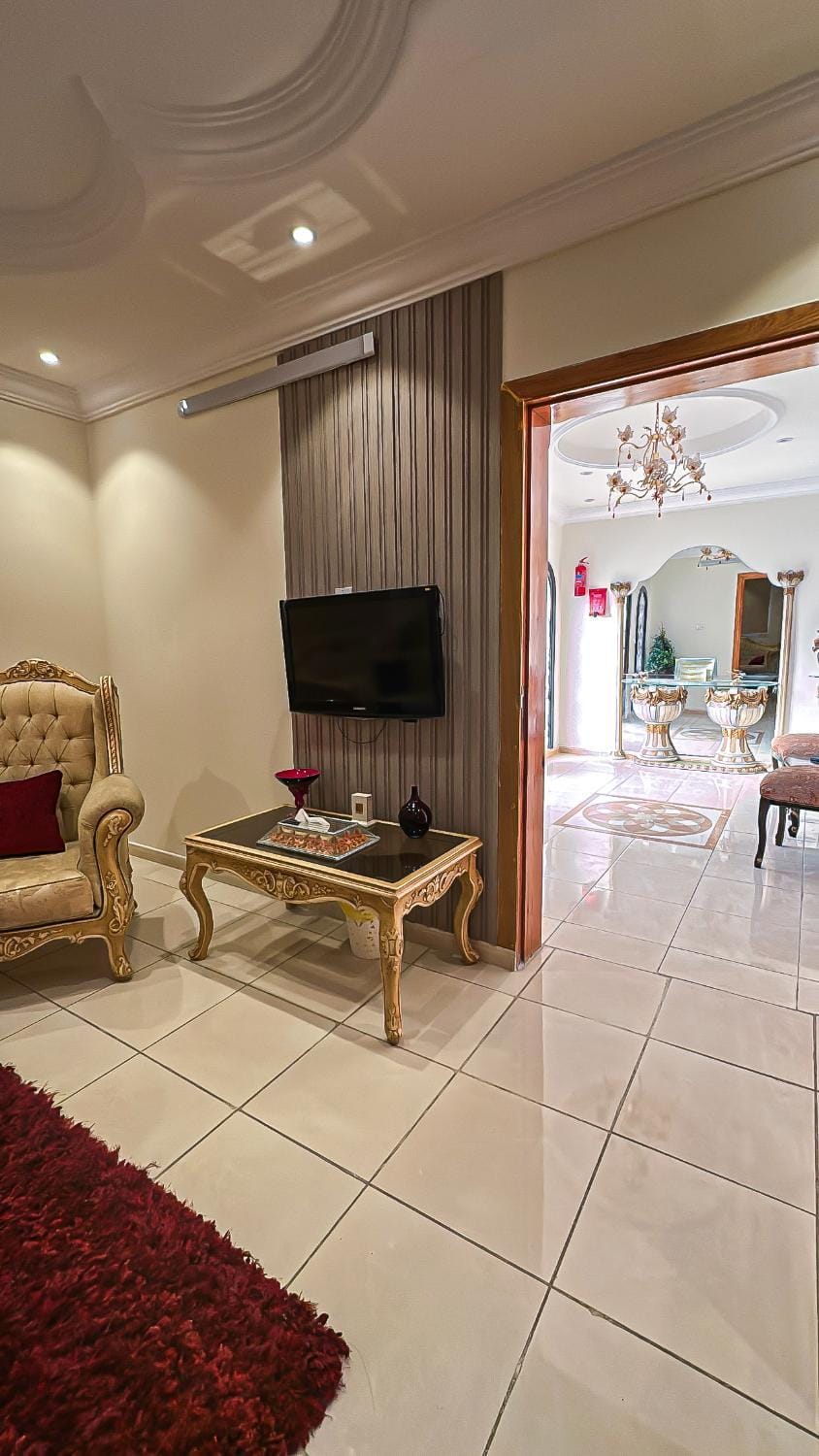 TV and multimedia, Lounge or bar