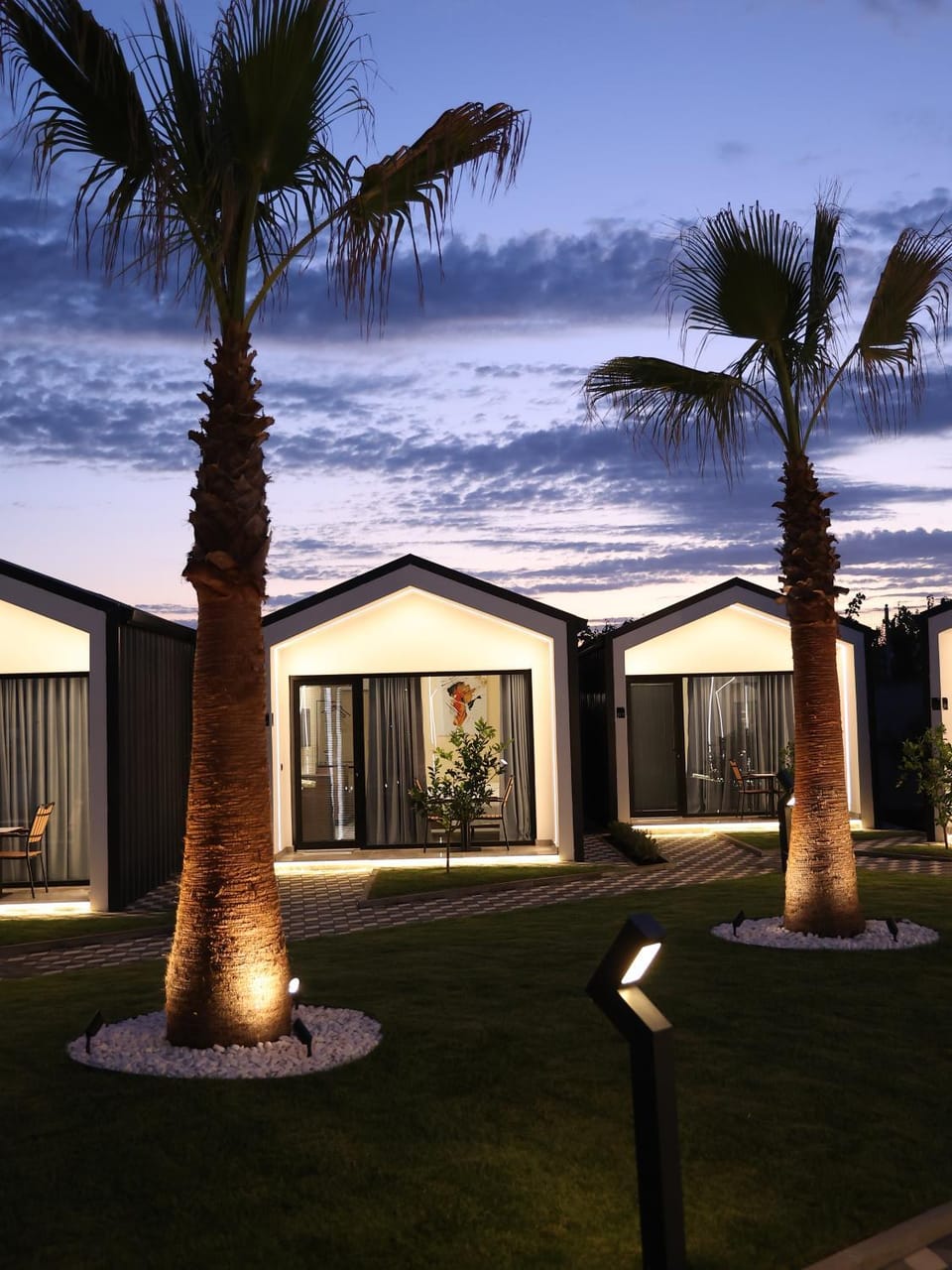 Property building, Day, Night, Garden, Garden view