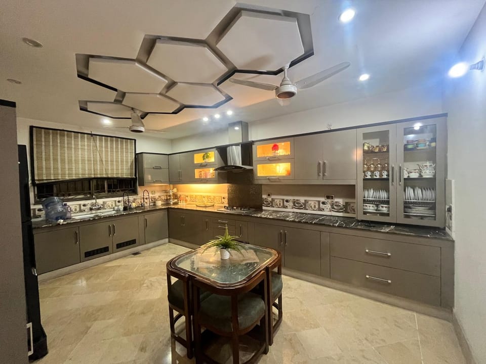 Saad Cottage Apartment in Lahore