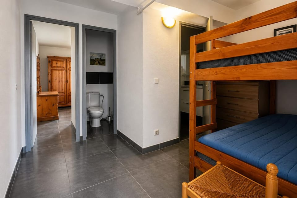 Attractive T2 bis through ideally located Apartment in Agde