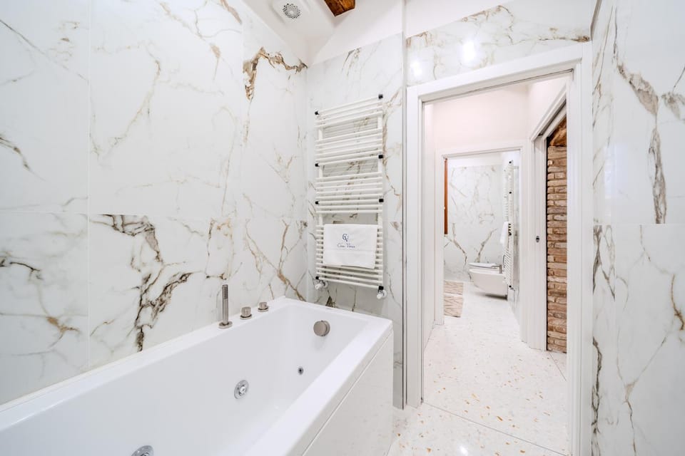 Bathroom, Bath