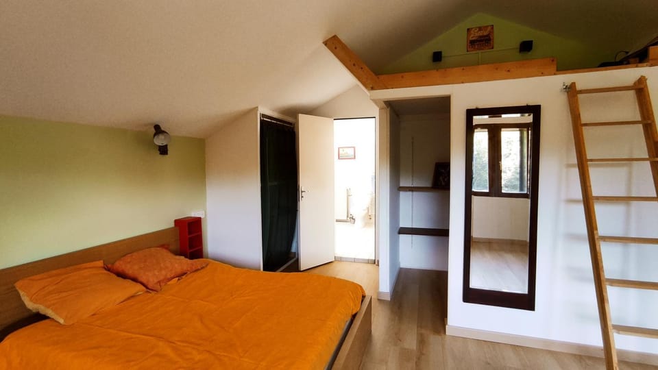 Studio Vacation rental in Nouvelle-Aquitaine