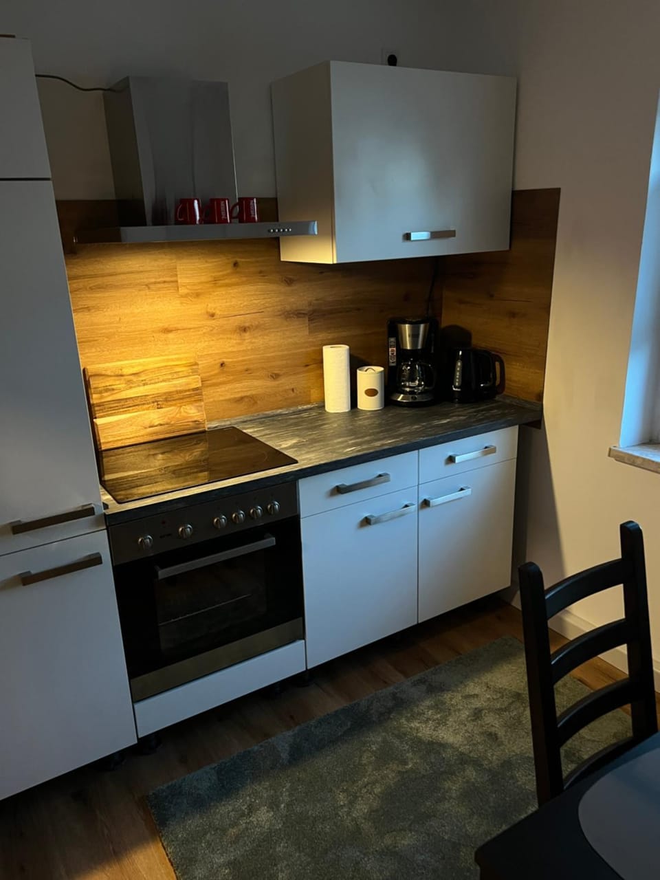 Coffee/tea facilities, Kitchen or kitchenette