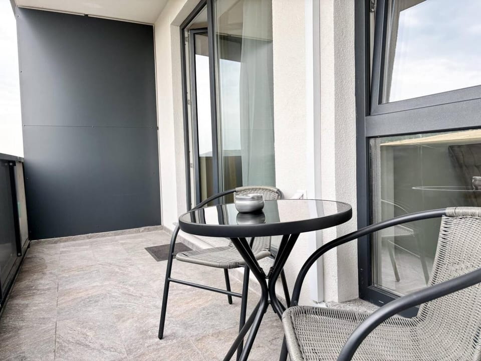 Sky Stay Airport Modern Apart - Free Parking , AC Apartment in Cluj-Napoca