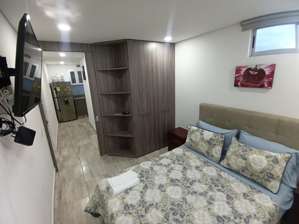 Apartaestudio amoblado, Edificio Avanzzare T2-602 Apartment in Bogota