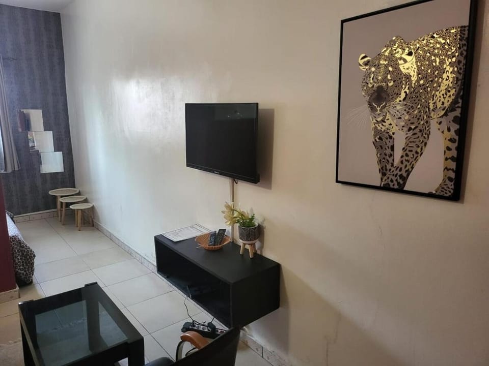 chic studio - 10 minutes du plateau Apartment in Africa