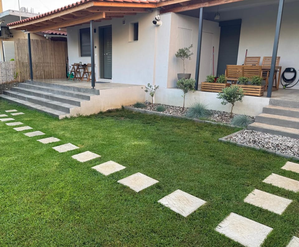 Garden, Garden view