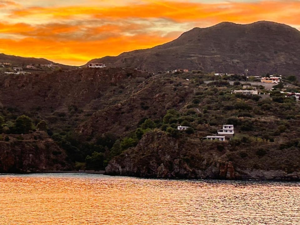 Eolian Villa Mare - Floating over the sea House in Lipari