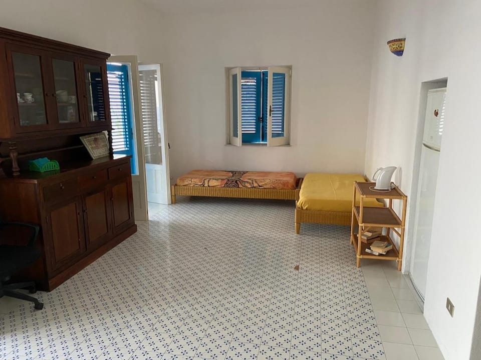 Eolian Villa Mare - Floating over the sea House in Lipari