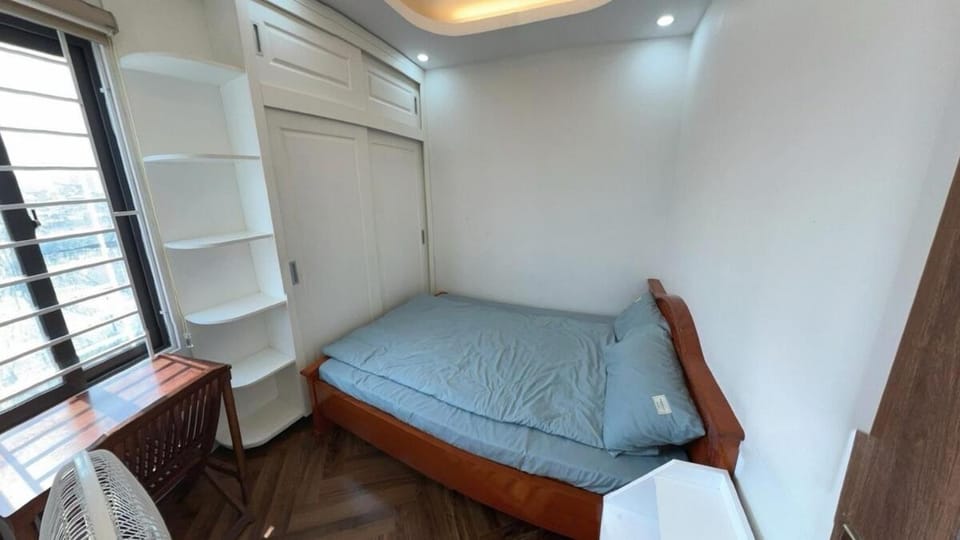 Bed, Bedroom, air conditioner