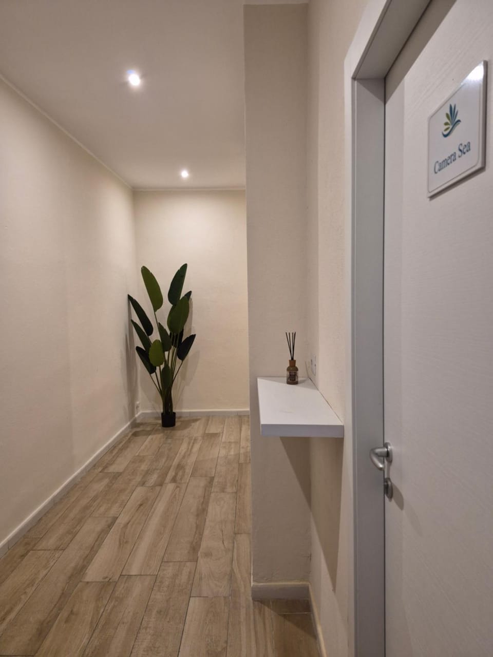 Seaside Holidays Guest House Bed and Breakfast in Alghero