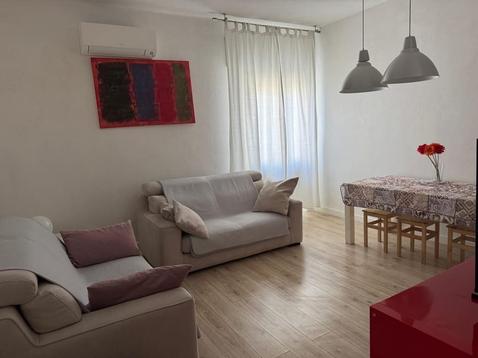 Elisa Apartment in Desenzano del Garda
