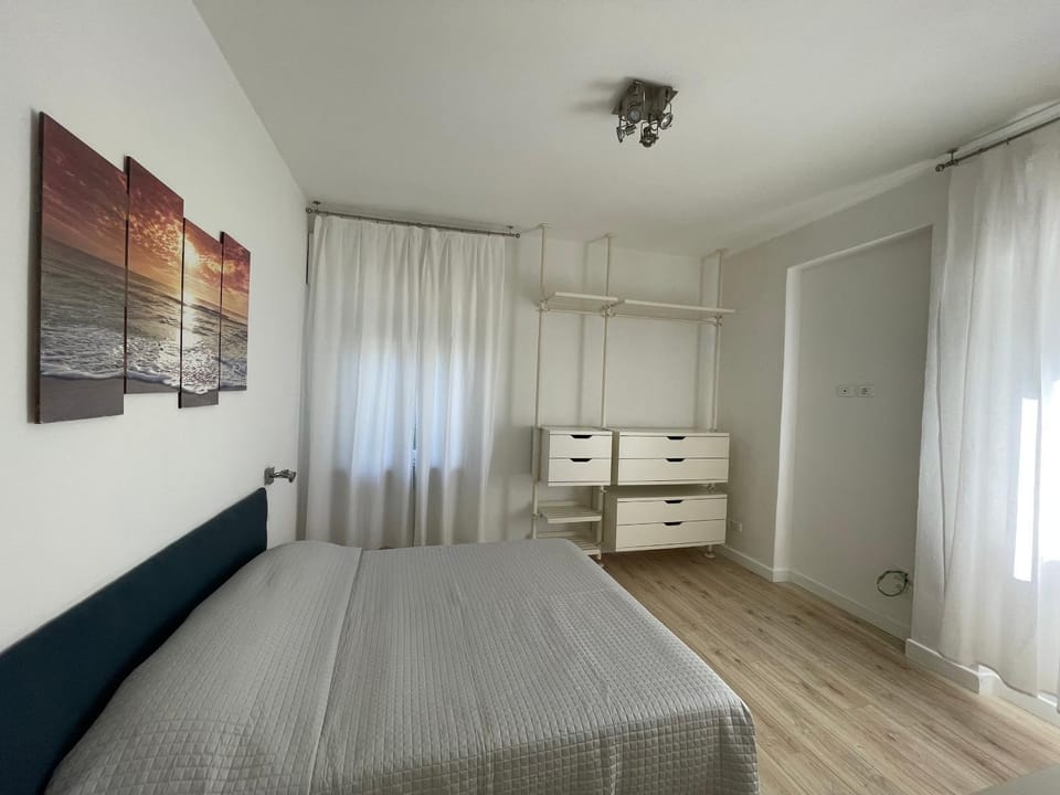 Elisa Apartment in Desenzano del Garda