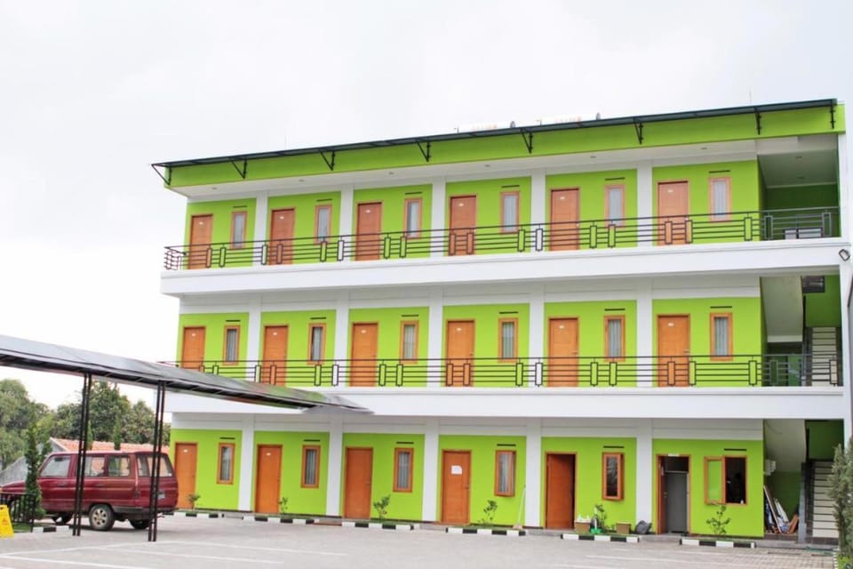 Hotel Cemara Hijau Hotel in Parongpong