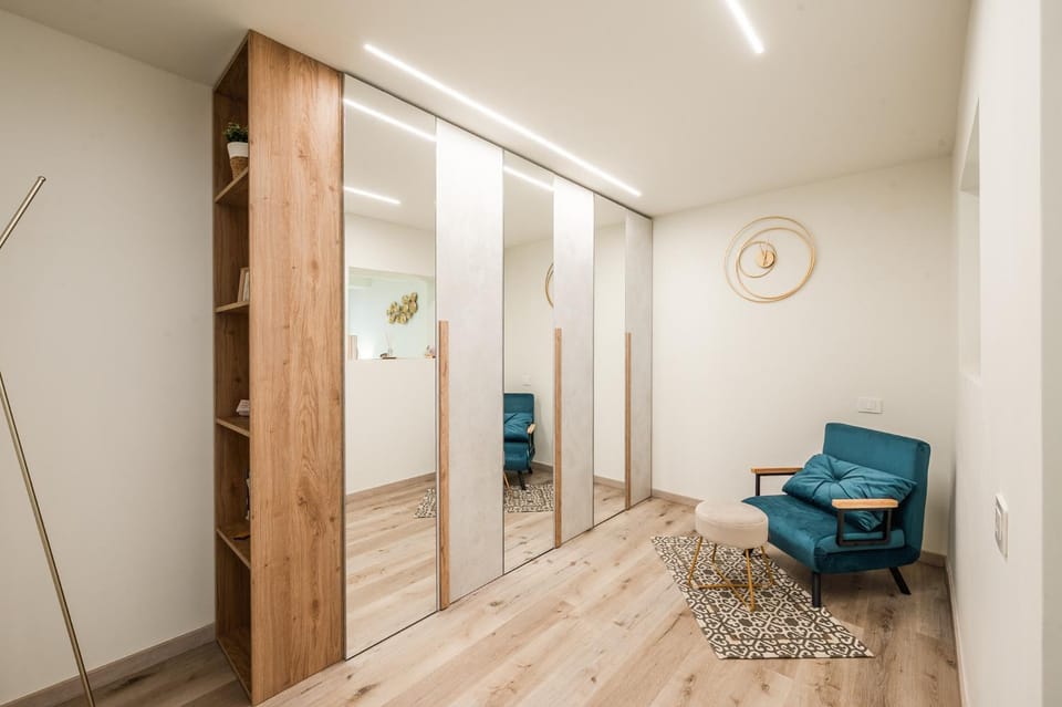 Living room, wardrobe