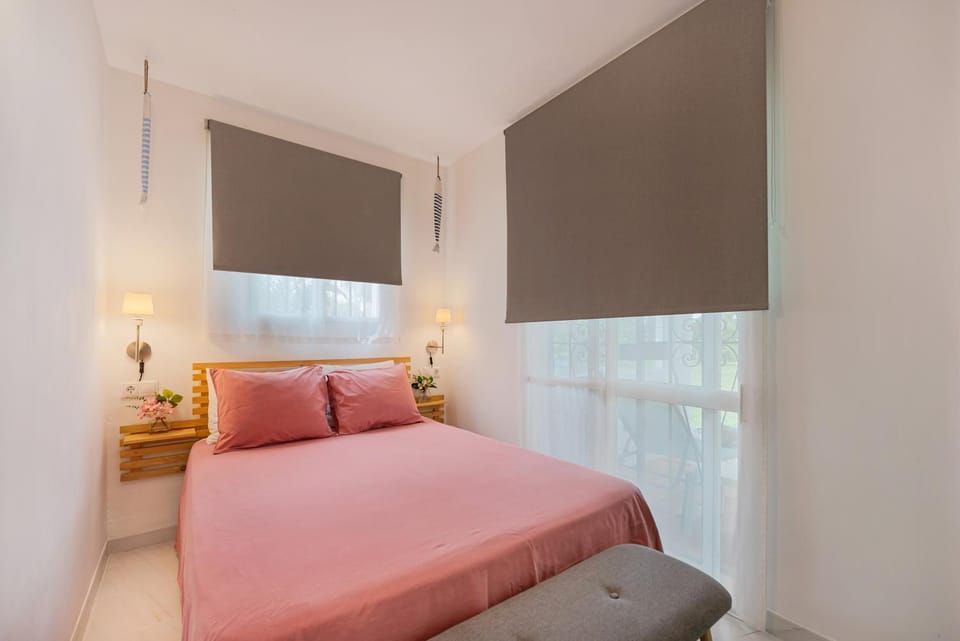 Living room, Bedroom