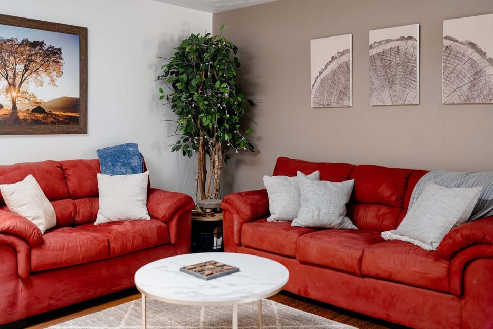 Living room, Seating area