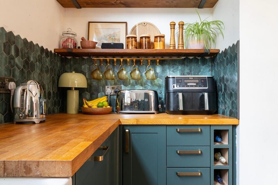 Kitchen or kitchenette, stove