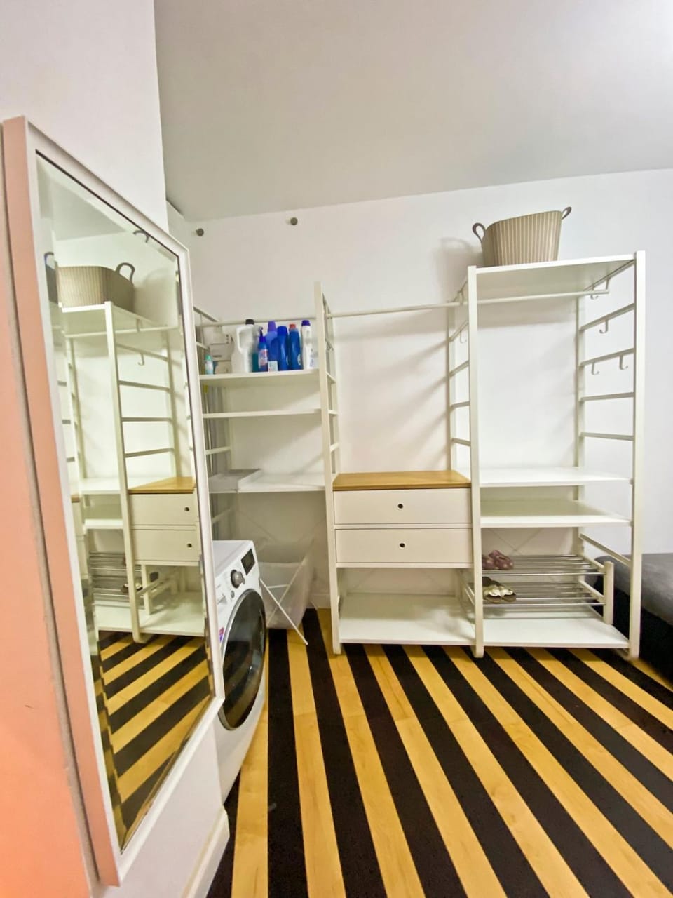 Casa Blanca Luino - Terrace Lounge Apartment in Canton of Ticino