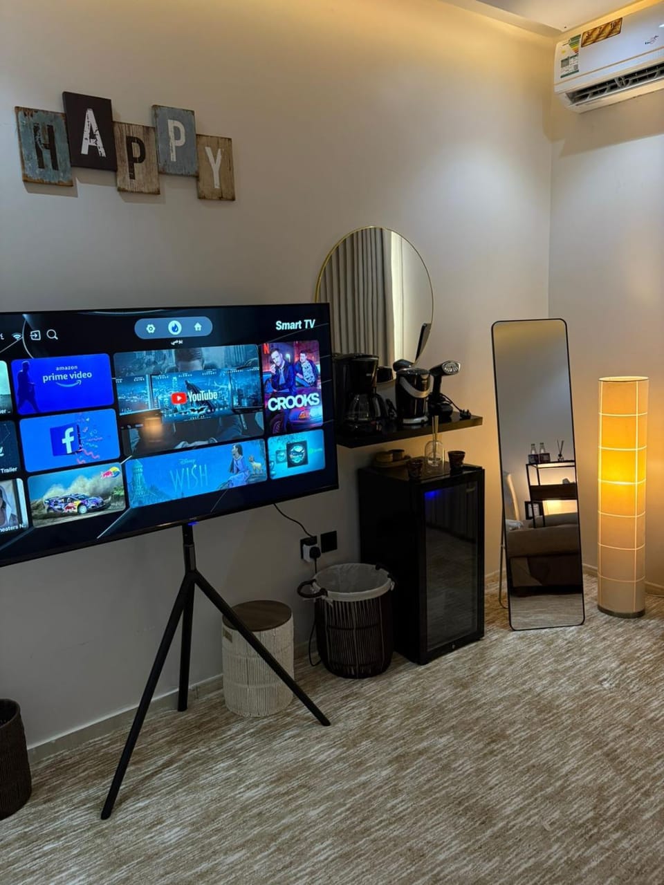 TV and multimedia, air conditioner