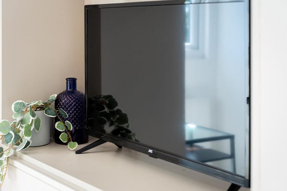 TV and multimedia, Decorative detail