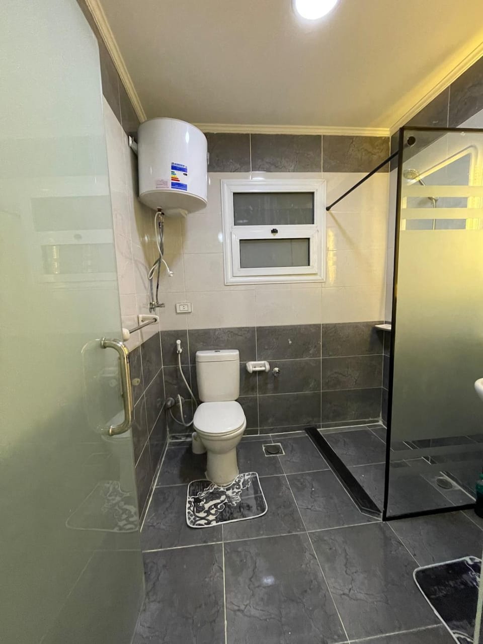 Shower, Toilet, Bathroom