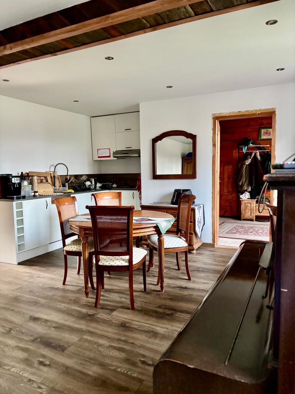 Living room, kitchen