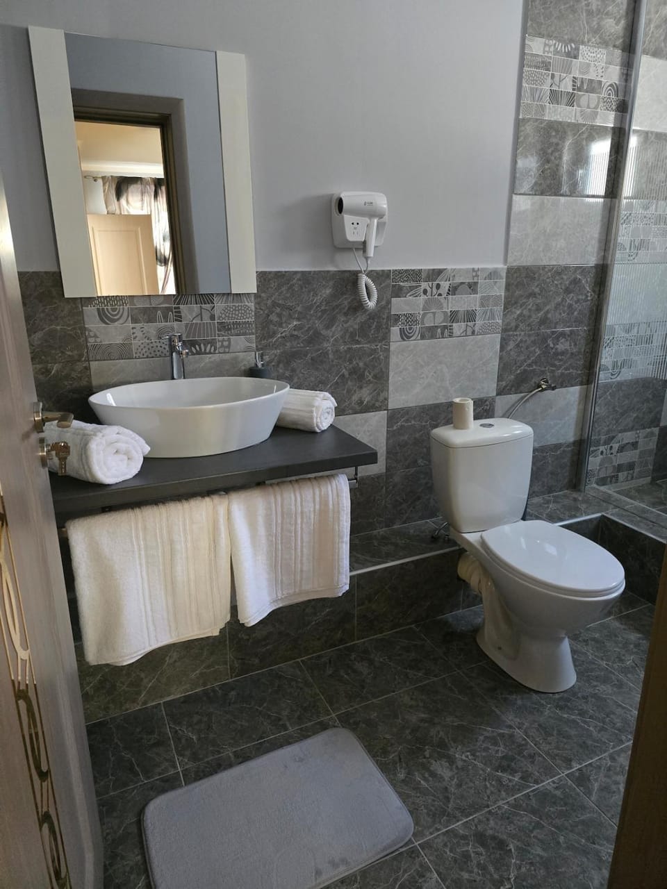 Casa Deluxe Bed and Breakfast in Romania