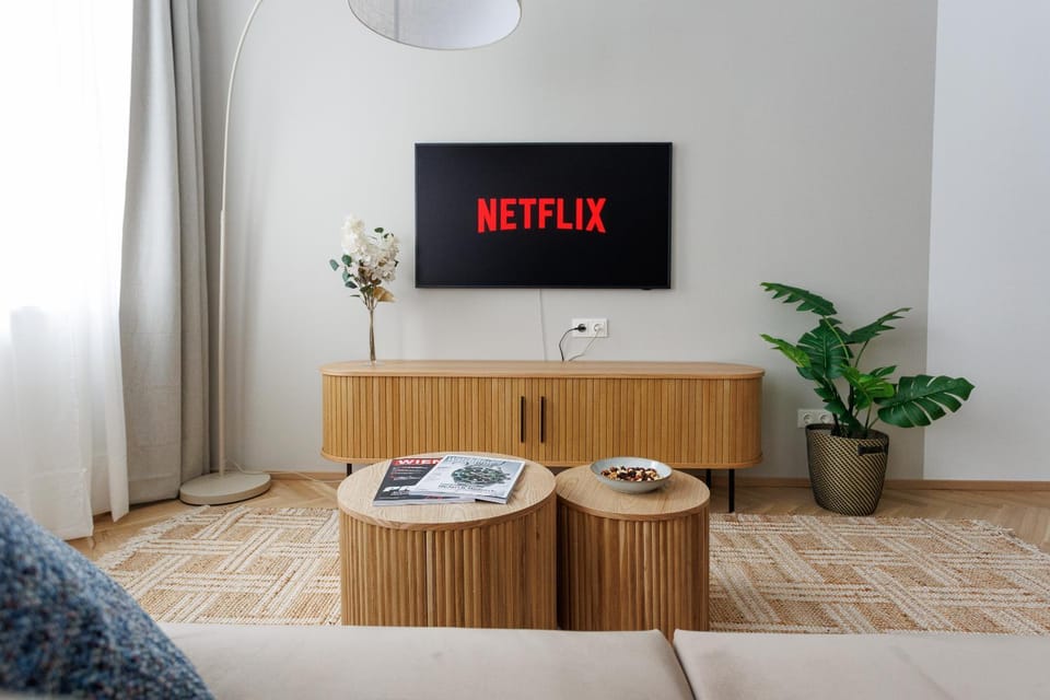 TV and multimedia, Seating area