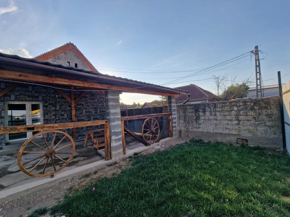 Cazare Ineu 2 House in Romania