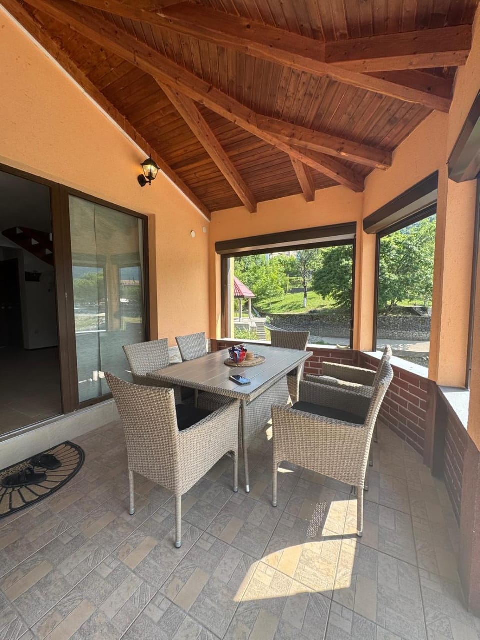 Casa Del Lago House in Federation of Bosnia and Herzegovina