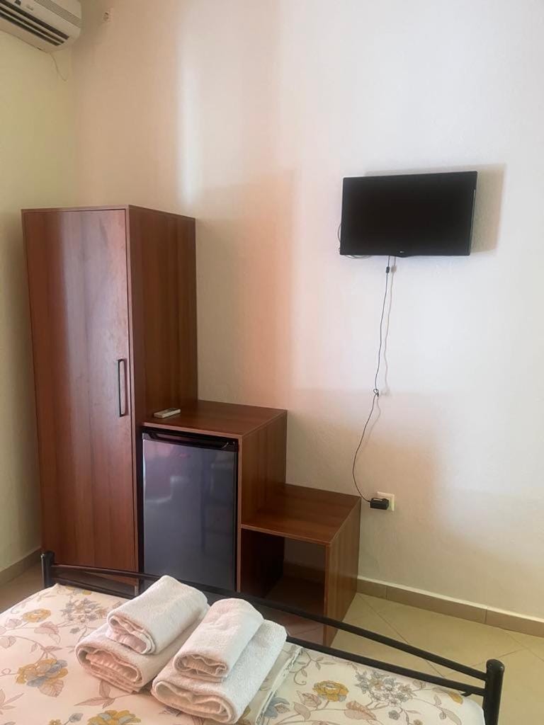 Marys rooms center 3 Apartment in Vlorë County, Albania