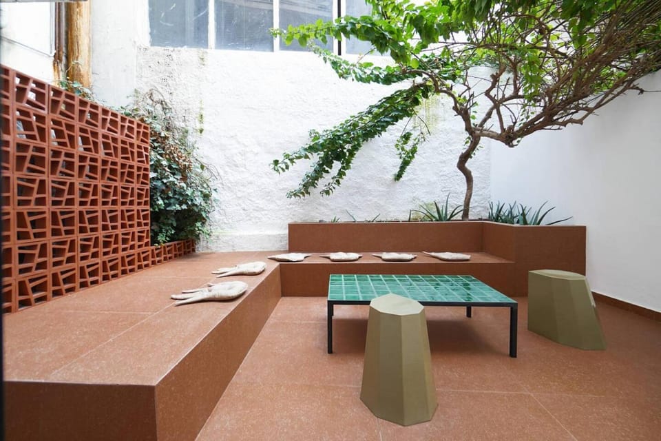 Patio, Seating area