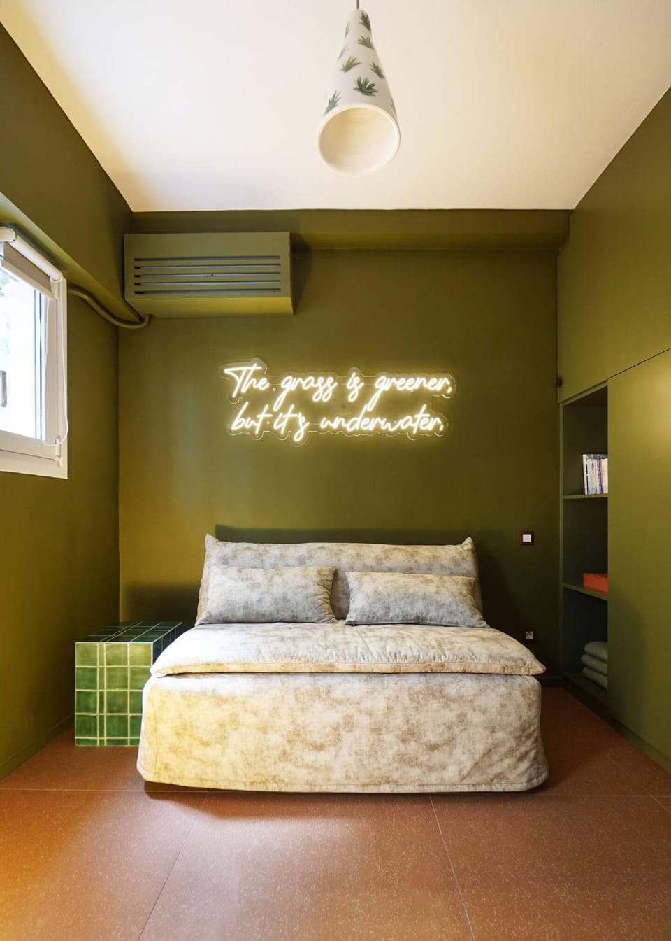 Bed, Photo of the whole room, Bedroom, air conditioner