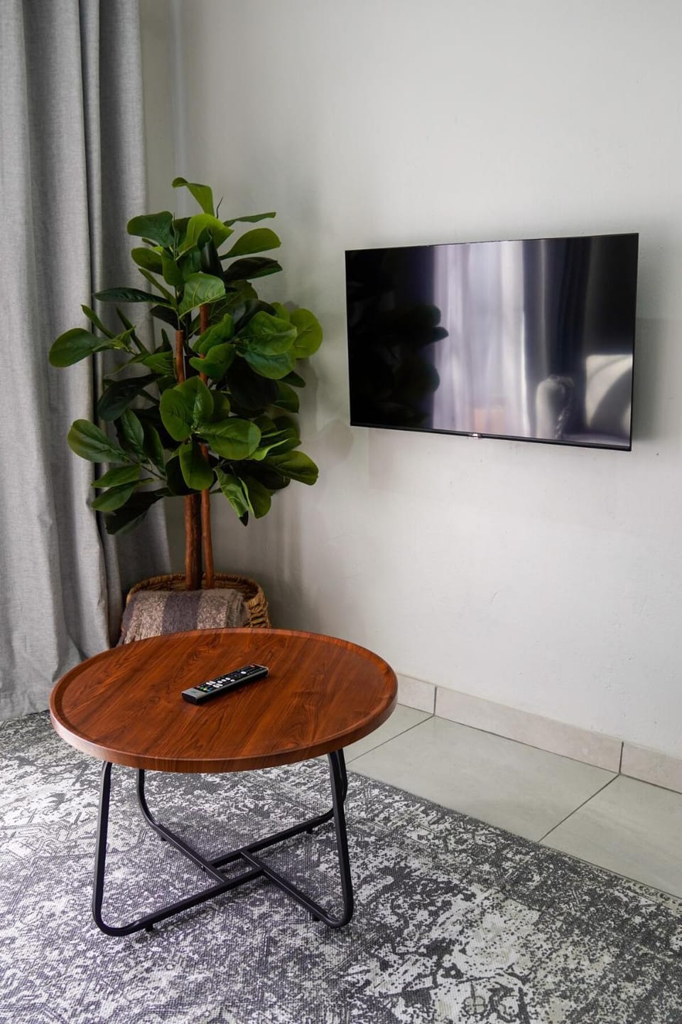 TV and multimedia, Decorative detail