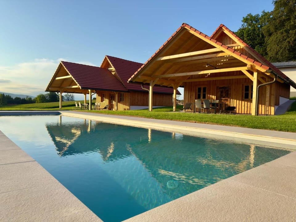 Property building, Swimming pool