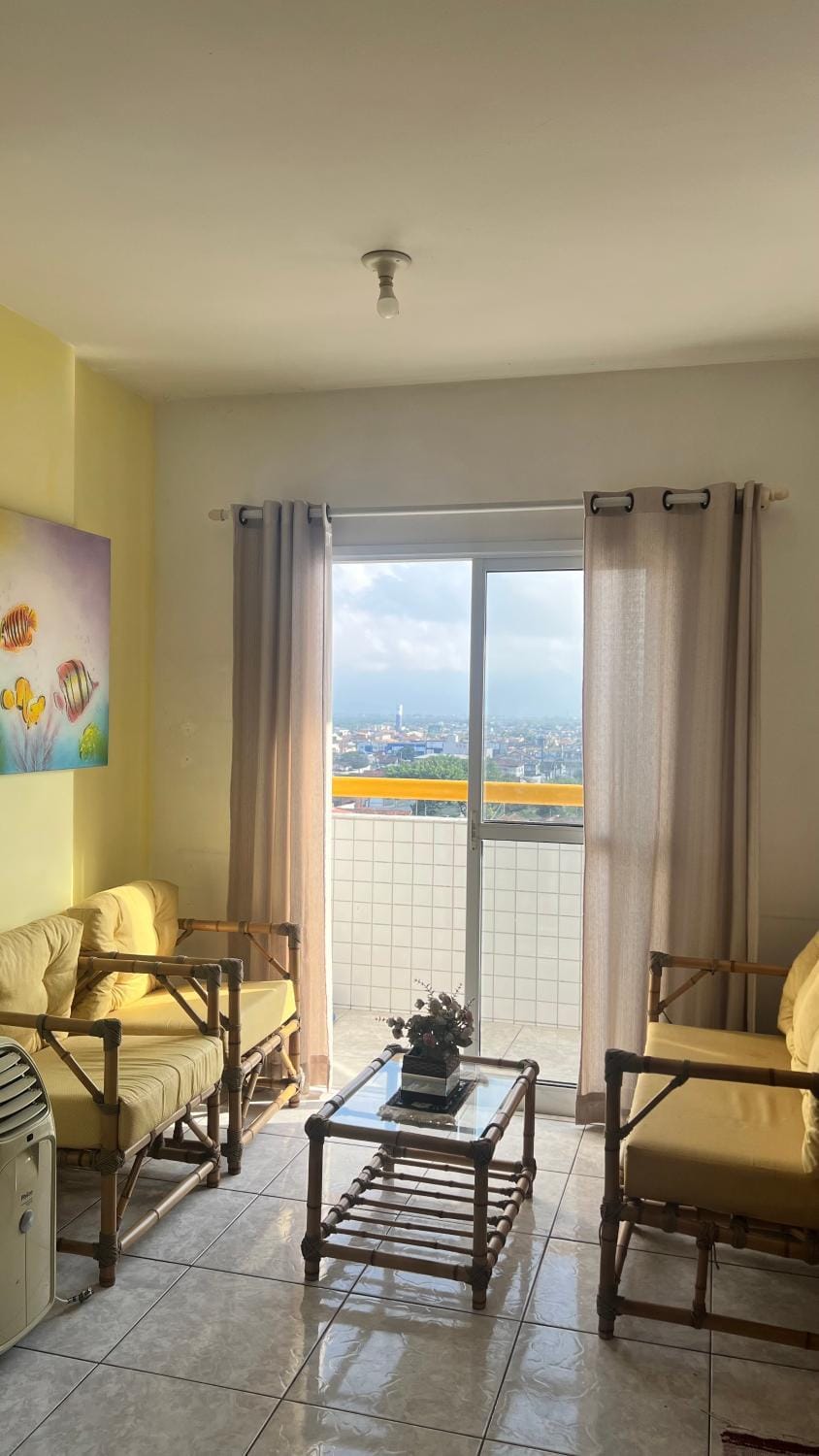 Kitnet Praia Grande-Vila Tupi Apartment in State of São Paulo